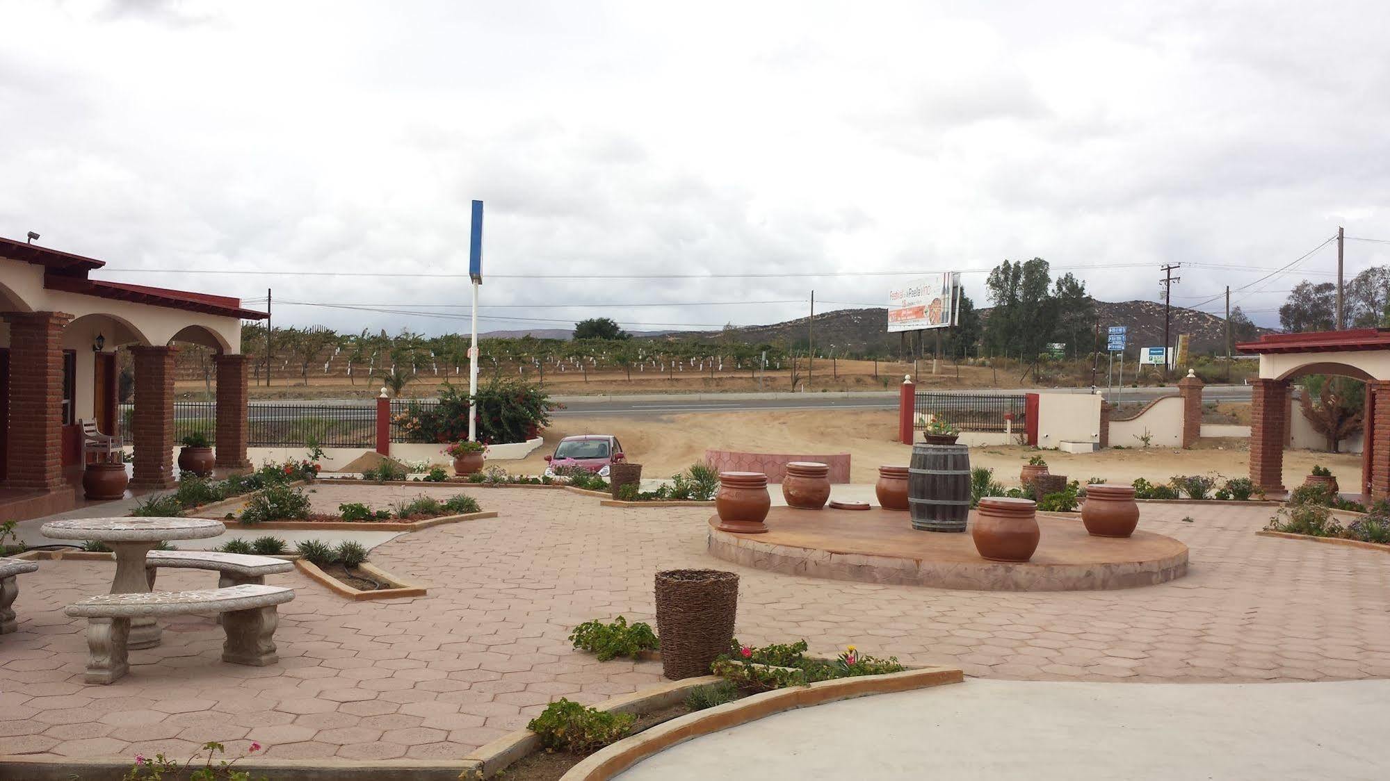 Hotel Plaza Fatima Valle de Guadalupe Ngoại thất bức ảnh